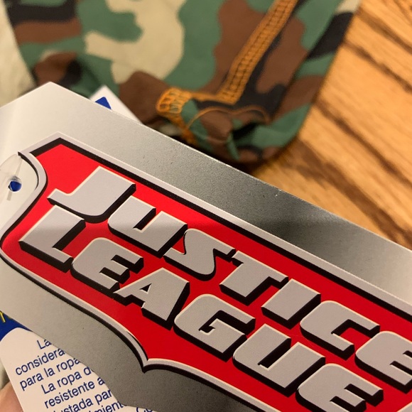 Justice League Pajamas Size L 10/12 Camo bottoms and sleeves.. - Picture 7 of 8